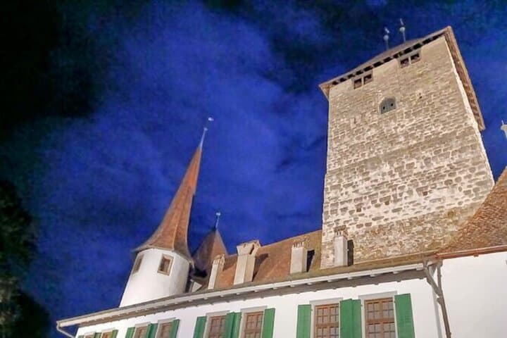 Night Photo Tour at Spiez Castle: Private Ghost Walk on Lake Thun photo 3