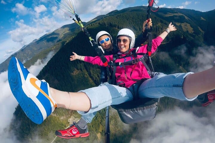 Soar Schmittenhoehe: Tandem Paragliding Flights Over Zell am See & Kaprun
