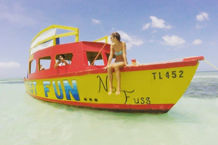 Glass-Bottom Boat to Nylon Pool: Buccoo Reef Snorkel & Sandbank Cruise