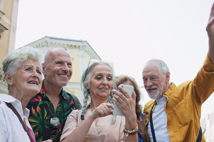 Outdoor Heist Escape Game in Marseille: Team-Based Urban Treasure Hunt photo 2