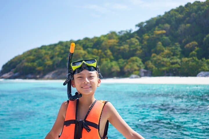 Ko Lanta 4-Island Long-Tail Snorkel: Emerald Cave & Hidden Beaches photo 3