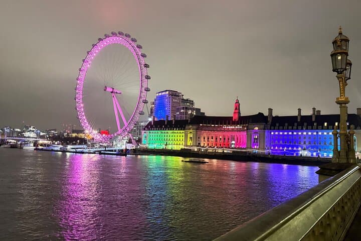 London by Night Private Tour: Iconic Sights & Secret Local Stops photo 5