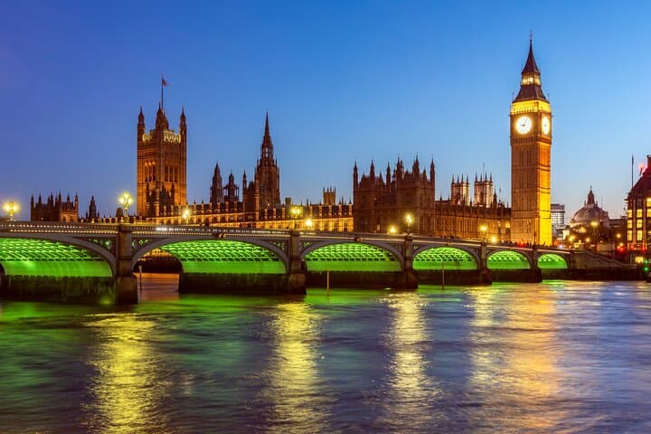 London by Night Private Tour: Iconic Sights & Secret Local Stops photo 6