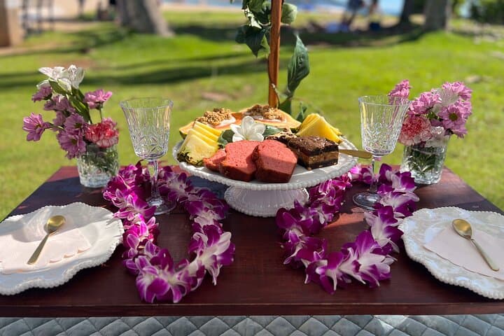 Luxury Picnic in Honolulu: Ocean, Lagoon & Diamond Head Views photo 5