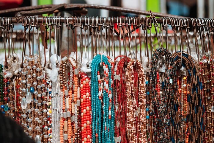 Private Makola Market & Accra Art Centre Tour — Shop, Drum & Discover photo 5