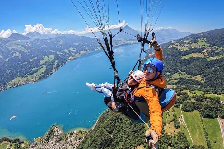 Mount Tumpa Paragliding: 8–10 Minute Tandem Flights Over Bunaken and Siladen photo 3