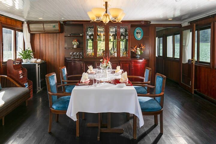 3-Day Halong Bay Private Cruise: Ba Ham, Tien Ong Cave & Kayaking photo 6