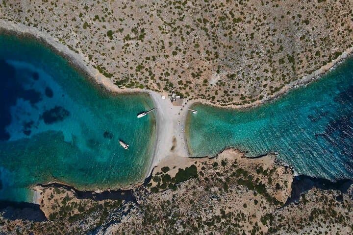 Private Speedboat Cruise to 6 Beaches on Astypalaia photo 2