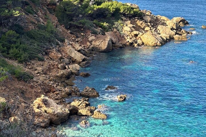Sierra de Tramuntana Hike and Picnic on the GR221