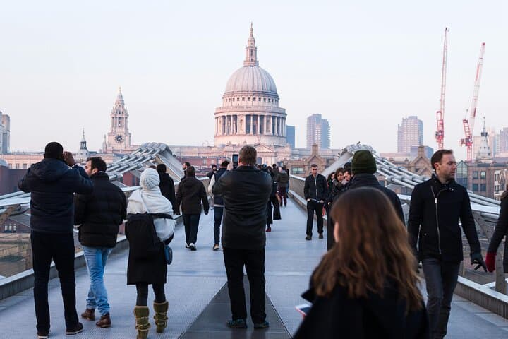 Self-Guided London Walking Tour — Big Ben to Buckingham Palace with Mobile App photo 3