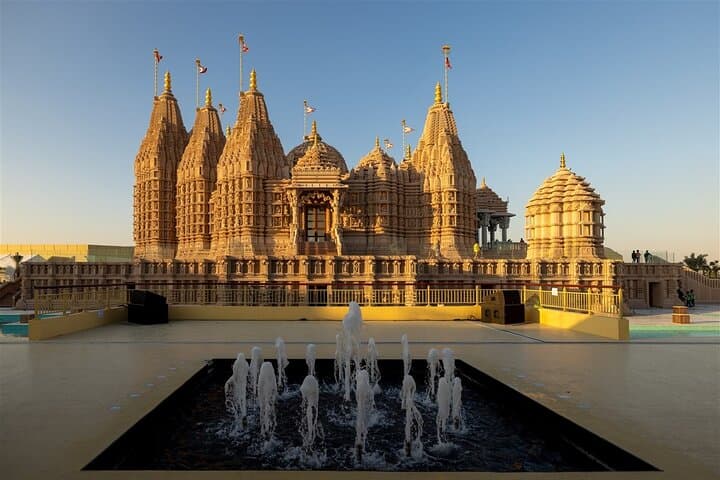 BAPS Hindu Mandir Abu Dhabi: Temple Tour from Dubai