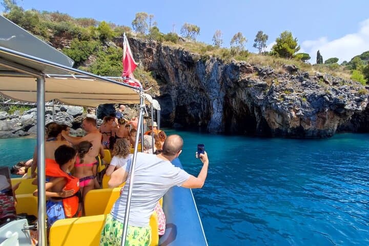 Tropea Sunset Cruise to Capo Vaticano with Aperitif — Costa degli Dei Evening Cruise photo 3