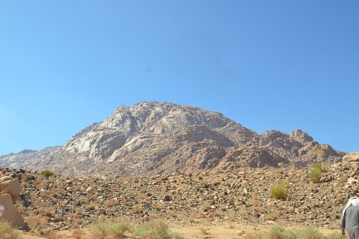 Explore the Land of Midian: Jabal al-Lawz, the Split Rock of Moses & Moses' Well