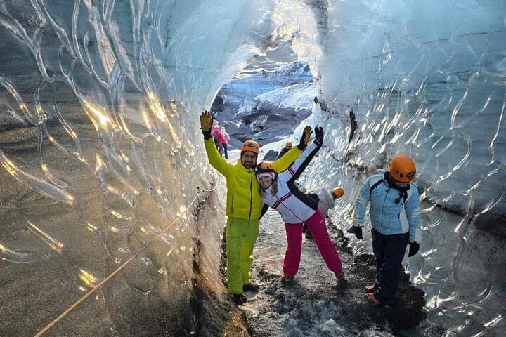Explore Katla Ice Cave: 3-Hour Super-Jeep Glacier Adventure from Vík