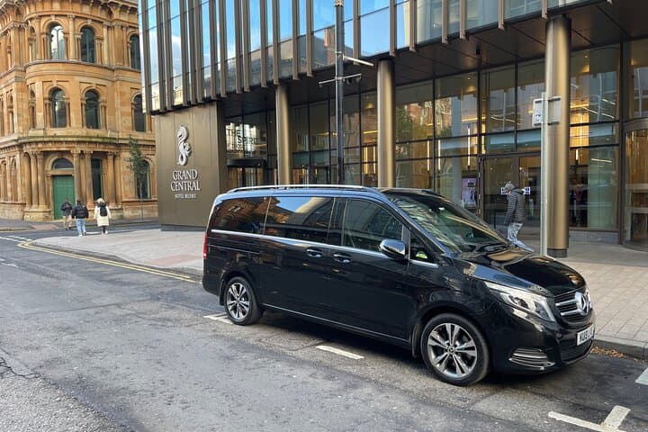 Luxury Belfast to Dublin Private Transfer in Mercedes V-Class photo 2