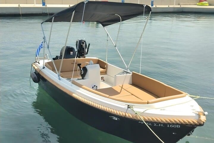 License-Free Valory 480 Boat Rental to Dia Island from Heraklion photo 1