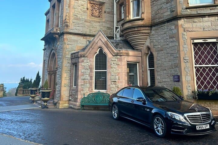 Luxury Belfast to Dublin Private Transfer in Mercedes V-Class photo 6