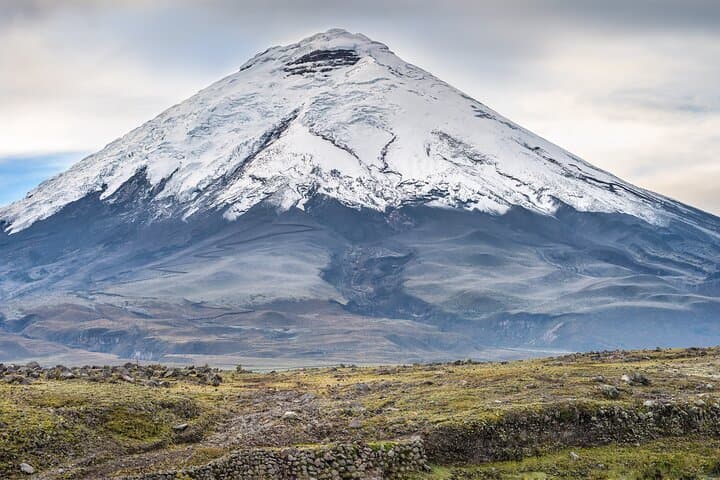 Summit Cotopaxi: 2-Day Guided Ascent to 5,897 m (19,347 ft) photo 4