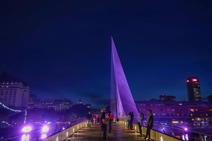 Buenos Aires Night Tour: Private After-Dark City Experience with Local Guide photo 5