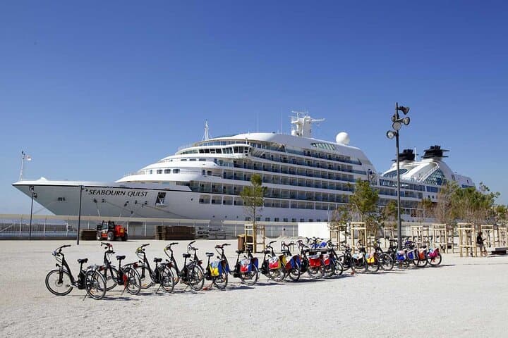 Effortless E‑Bike Shore Excursion: Marseille to the Calanques