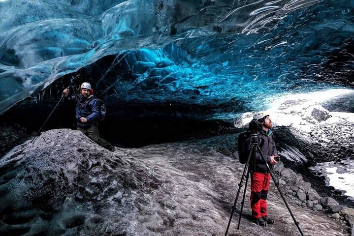 Dawn Ice Cave Photography at Breiðamerkurjökull with a Local Guide