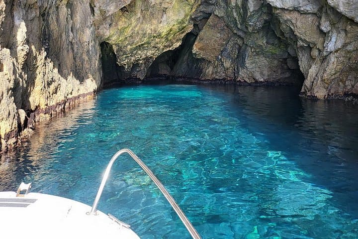 Private Elaphiti Islands: Blue Caves, Sunj Beach & Dubrovnik Boat Tour photo 3