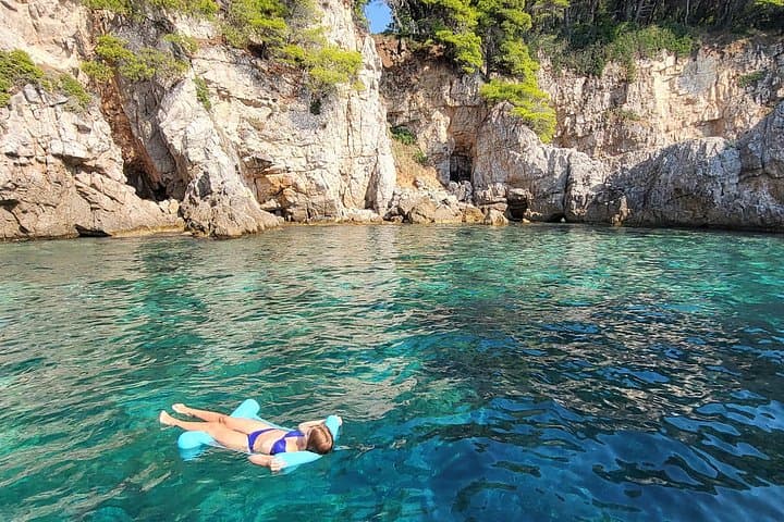 Private Elaphiti Islands: Blue Caves, Sunj Beach & Dubrovnik Boat Tour photo 2