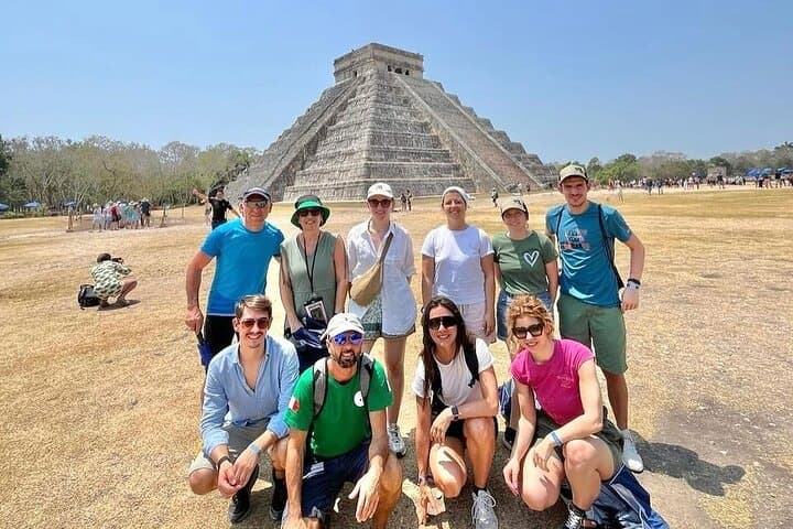 Chichén Itzá Day Tour with Saamal Cenote Swim and Valladolid Visit photo 2