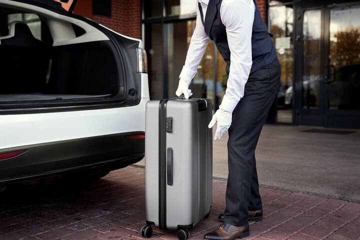 Dubai Private Airport Transfer (Terminals 1–3) — Meet & Greet, Luggage Assistance & Direct Ride photo 5