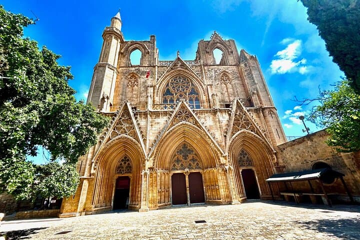 Private Famagusta & Varosha Walking Tour: History, Ghost Streets, and Coastal Views
