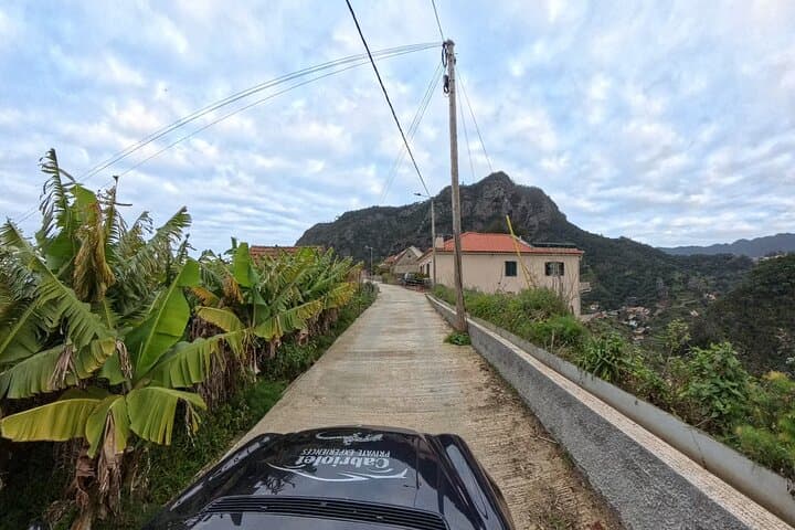 Funchal Cabriolet Scenic Drive: Mountains, Viewpoints & Gardens photo 3