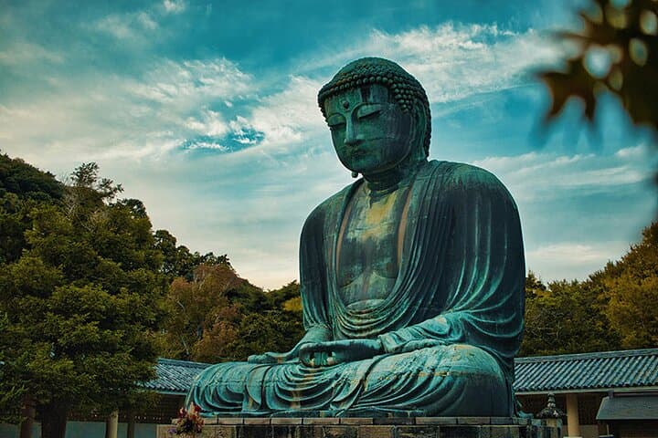 Kamakura Full-Day Walking Tour with Local Guide and Pickup