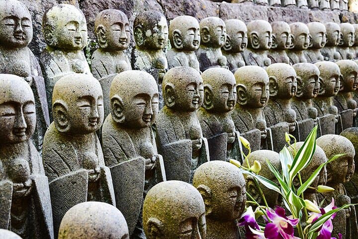 Kamakura Half-Day Walking Tour: Temples, Shrines & Local Secrets photo 3