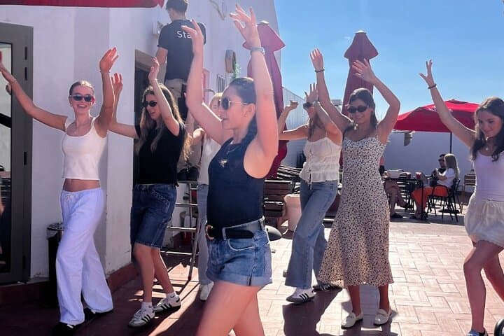 Rooftop Sangria & Salsa in Barcelona: Beginner Salsa Lessons with Bottomless Sangria and City Views photo 3