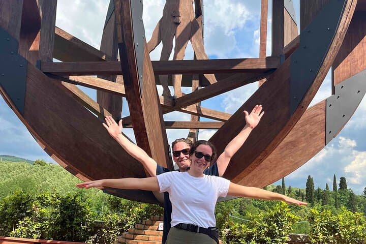 Horseback Riding in Tuscany: Vineyards, Olive Groves & Leonardo’s Countryside photo 2