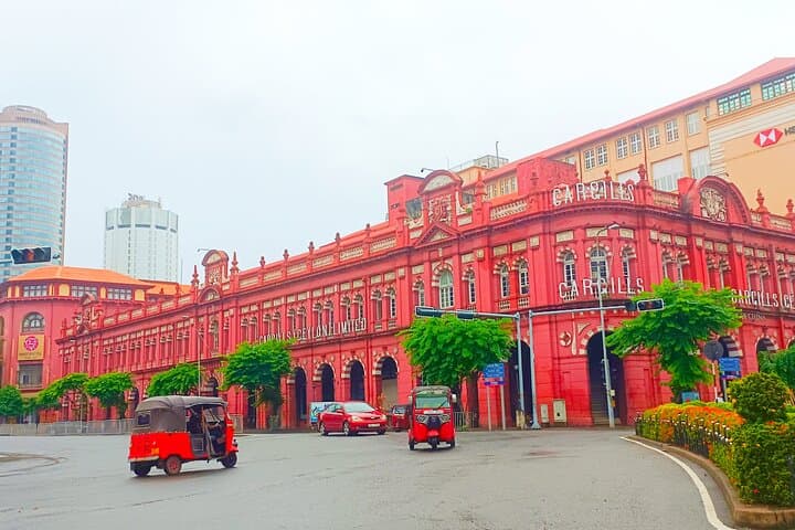 Private Tuk Tuk Tour: Colombo City Highlights & Cultural Stops photo 4
