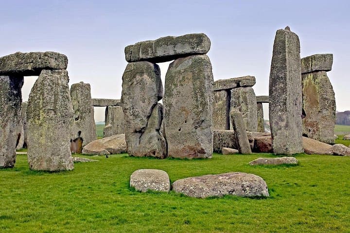 Stonehenge Pre-Cruise Private Tour — London to Southampton Transfer photo 3