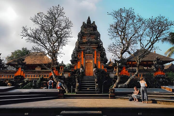 Full-Day Ubud to Uluwatu: Waterfalls, Monkey Forest, Beach & Kecak Fire Dance photo 3