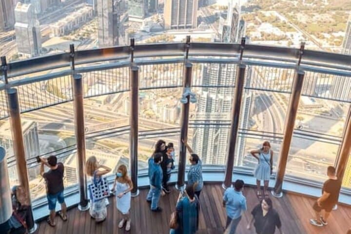 Burj Khalifa Floors 124–125: Self-Guided App Tour to Dubai's Summits photo 4