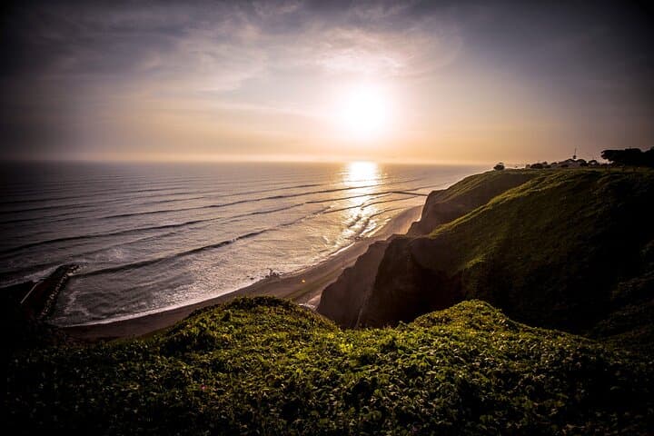 Miraflores Night Tour and Pisco Sour Class — Lima Evening Experience photo 6