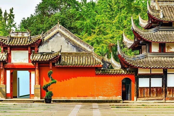 Chengdu Six-Day Cultural & Panda Tour — Pandas, Ancient Sites and Night Markets photo 2