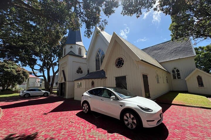 Wellington Electric Tesla Private Tour: City, Cable Car & Miramar Peninsula photo 5