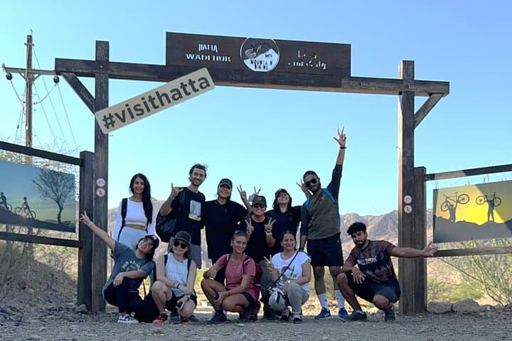 Hatta Hiking and Kayaking Day Trip from Dubai — Hajar Mountain Trails & Hatta Dam