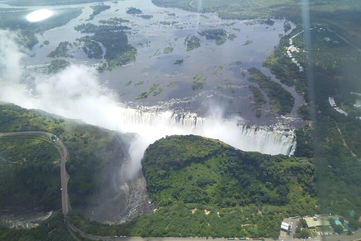 Victoria Falls in 48 Hours: 2-Day Tour from Johannesburg with Zambezi Sunset Cruise photo 2