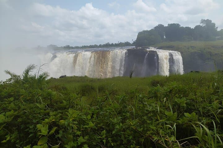 Victoria Falls in 48 Hours: 2-Day Tour from Johannesburg with Zambezi Sunset Cruise photo 3