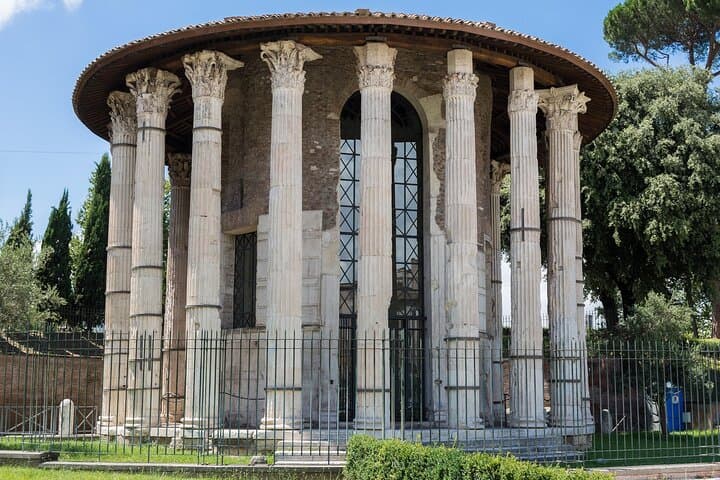 Rome Highlights by Golf Cart: Private Guided City Tour photo 6