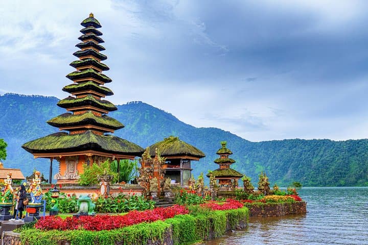 North Bali Day Tour: Ulun Danu, Banyumala Waterfall & Jatiluwih Rice Terraces photo 2