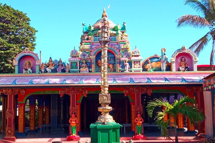 Saint-Pierre Temples & Religions Private Tour: Cultural Highlights of Réunion photo 4