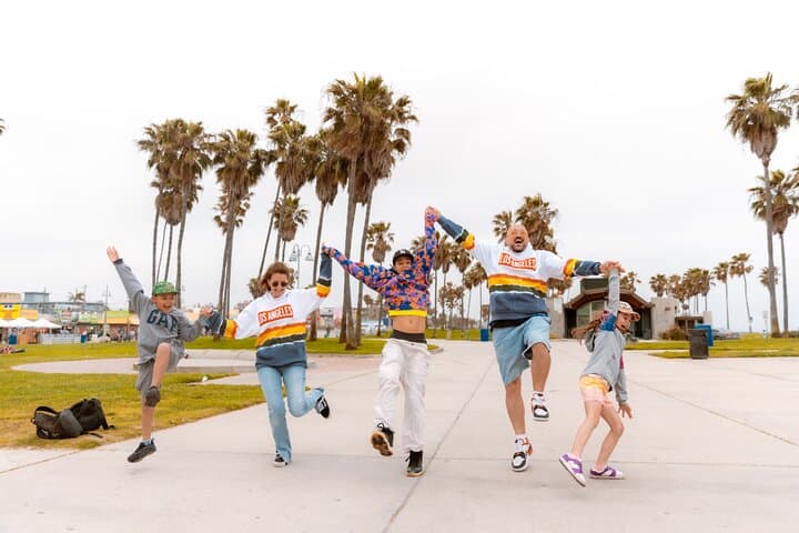 Los Angeles Private Vacation Photoshoot: Capture Iconic LA Landmarks with a Pro