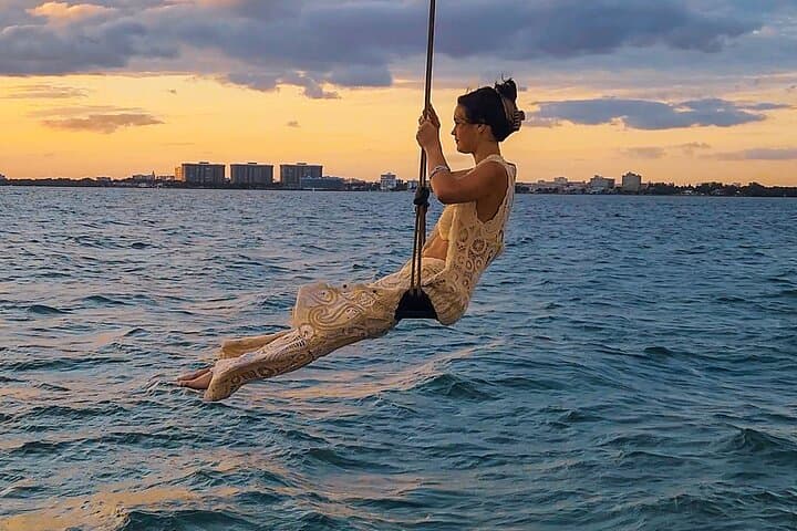 Private Sailing Biscayne Bay Miami: Coconut Grove to Elliott Key Charters photo 6